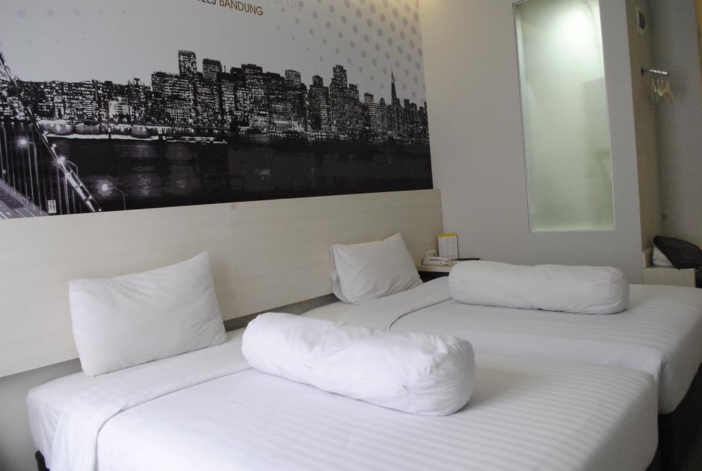 Hotel Vio Westhoff Bandung Exterior foto