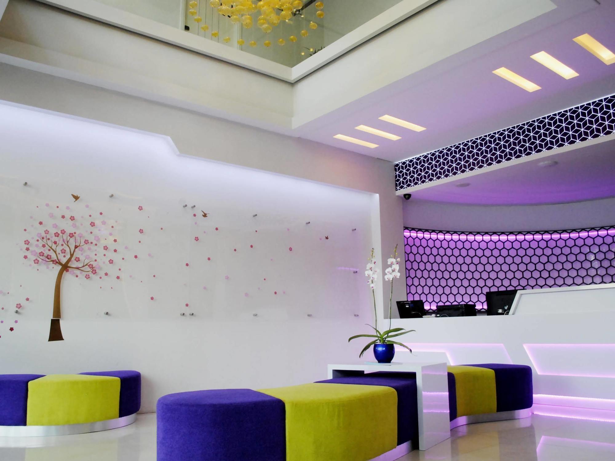 Hotel Vio Westhoff Bandung Exterior foto